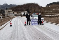 昆明爆料下雪事件视频最新,市民欢声笑语迎瑞雪